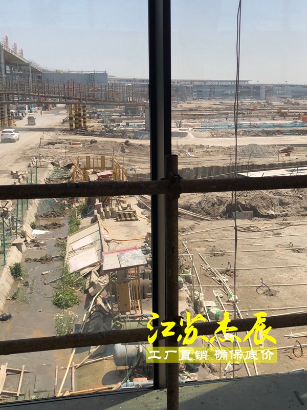 540119856.jpg 540119856.jpg