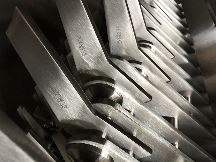 傑（jié）辰立柱