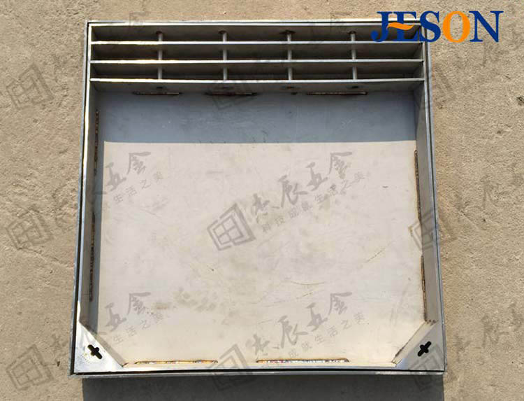 雙層白鋼隱形井蓋,開啟更方便。 白鋼隱形井蓋04