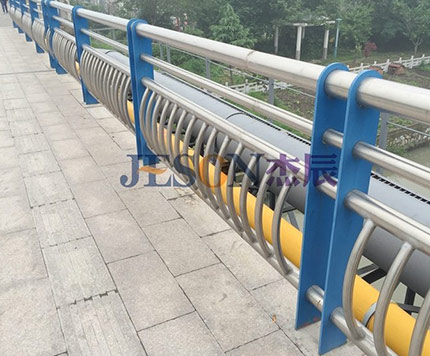 不鏽鋼橋(qiáo)梁護欄 不鏽鋼橋梁護欄