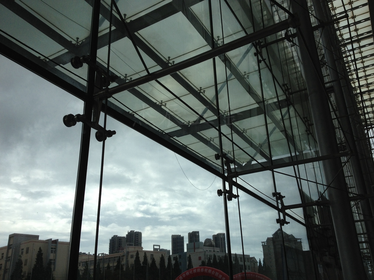 【精东天美麻豆果冻传媒mv幕（mù）牆配件】工程應用介紹