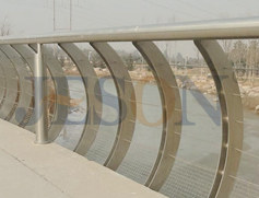 彎形不鏽鋼橋梁欄杆（gǎn） JH-Q10